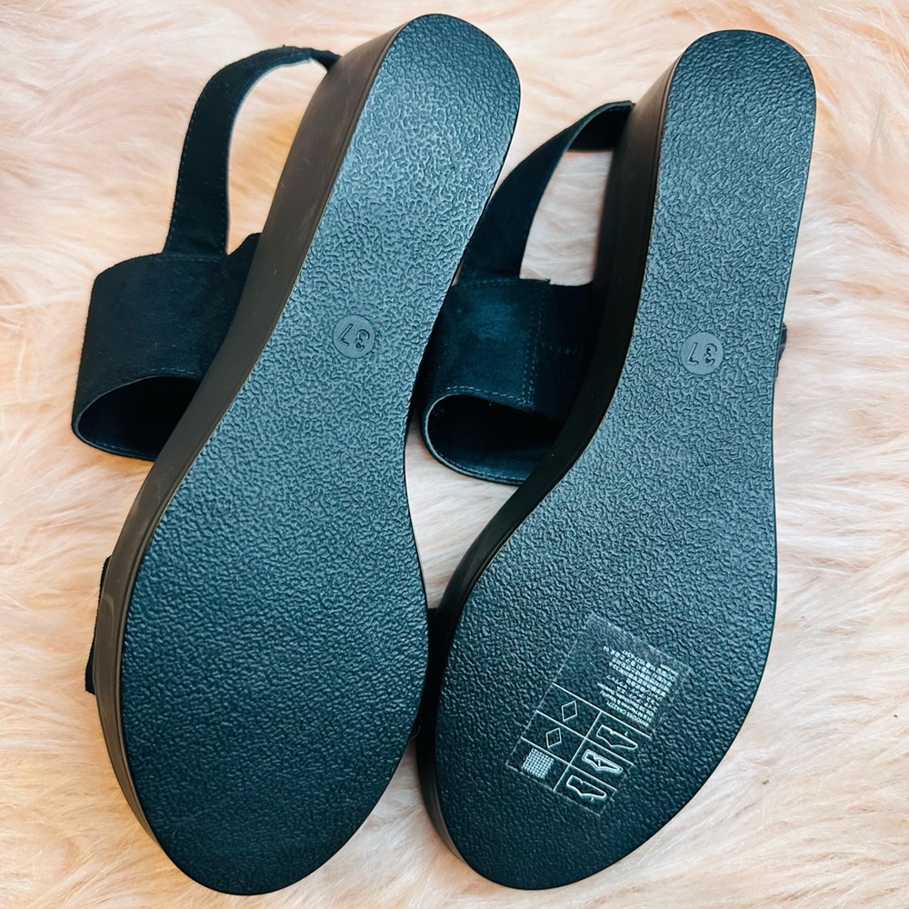 HM SANDALS - Picture 3 of 4